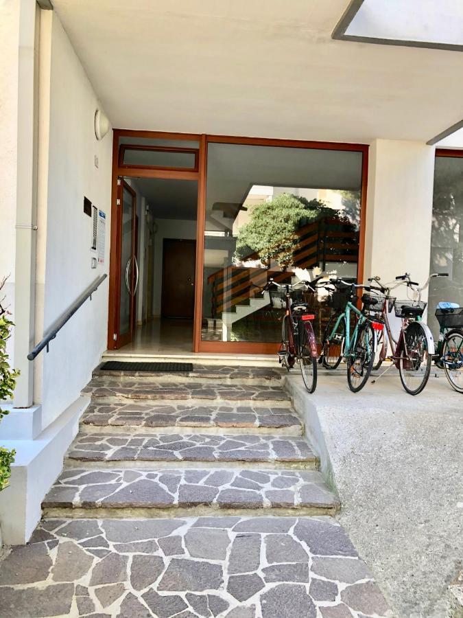Apartament Tartana Lignano Sabbiadoro Zewnętrze zdjęcie